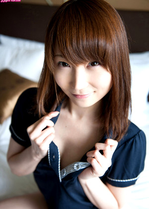 鈴木ありす Arisu Suzuki