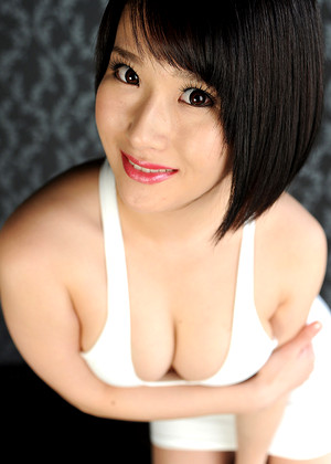 葉月絢音 Ayane Hazuki