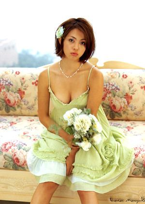 岩佐真悠子 Mayuko Iwasa