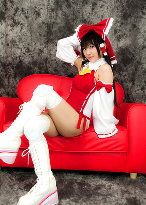 博麗霊夢 Reimu Hakure